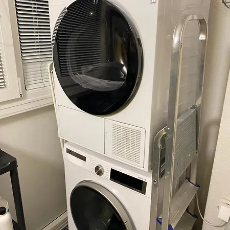 Apartman Slnecna Terasa S Vlastnym Parkovanim Na 2 Auta Žilina