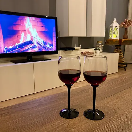 Apartman Slnecna Terasa S Vlastnym Parkovanim Na 2 Auta * Žilina